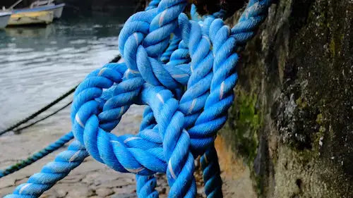 blue rope knot